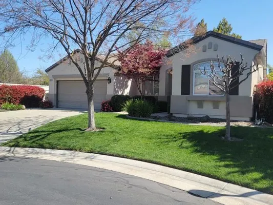 Property Slideshow image 3 of 12 | 9608 crystal bay ln, Elk Grove, CA, 95758
