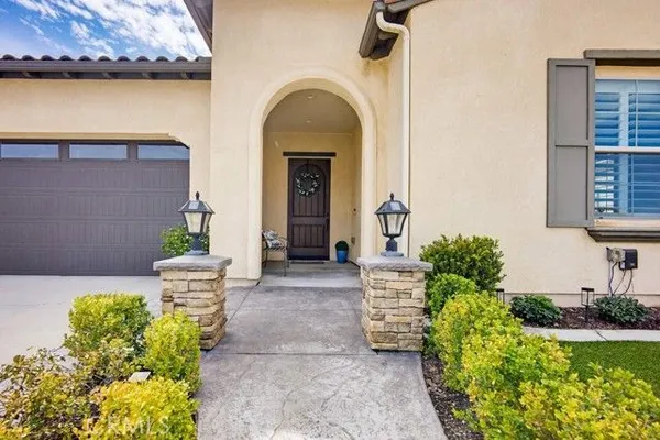 Property Slideshow image 3 of 40 | 11407 alton dr, Corona, CA, 92883
