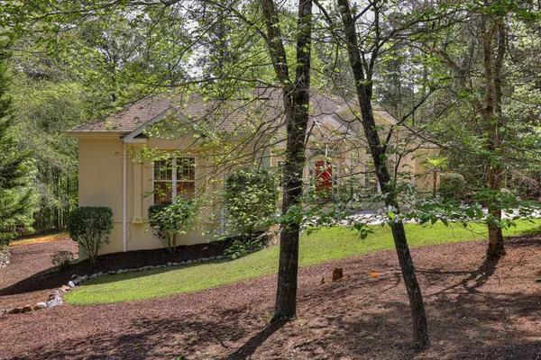 Property Slideshow image 2 of 50 | 129 antioch dr, Mccormick, SC, 29835