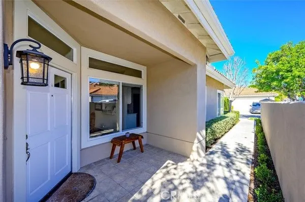Property Slideshow image 3 of 38 | 28942 paseo theresa, Mission Viejo, CA, 92692
