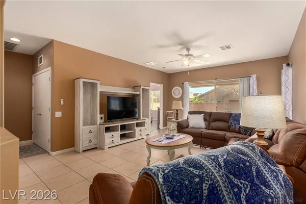 Property Slideshow image 3 of 30 | 5911 corbin ave, Las Vegas, NV, 89122