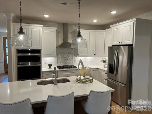 Property Slideshow image 2 of 9 | 5044 silver trace ln 101, Denver, NC, 28037