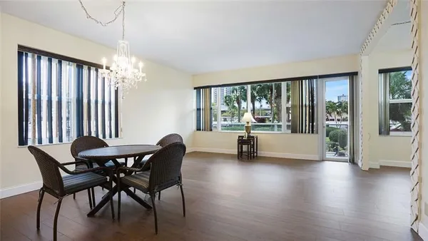Property Slideshow image 3 of 49 | 3333 ne 34th st 109, Fort Lauderdale, FL, 33308
