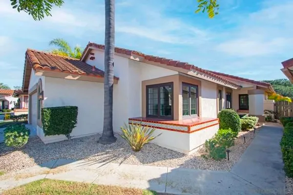 Property Slideshow image 2 of 47 | 17848 caminito balata, San Diego, CA, 92128