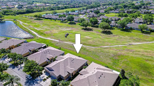 Property Slideshow image 2 of 30 | 984 pembroke point way, Sun City Center, FL, 33573