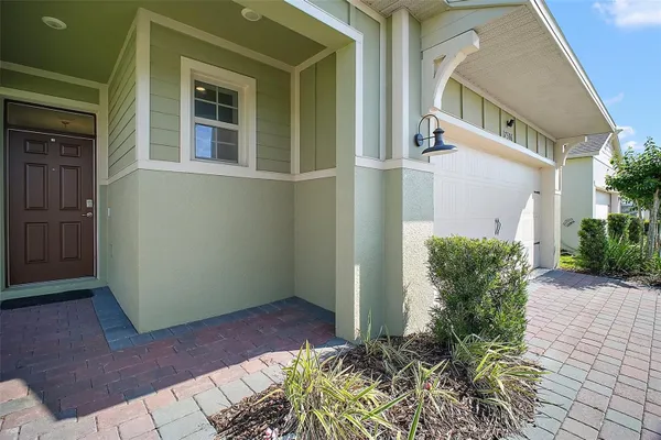 Property Slideshow image 2 of 38 | 17386 blazing star cir, Clermont, FL, 34714