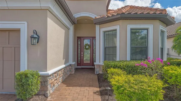 Property Slideshow image 3 of 75 | 4719 cassio ct, Bradenton, FL, 34211