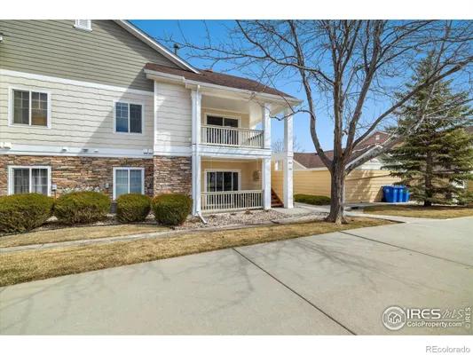 Property Slideshow image 2 of 33 | 4615 hahns peak dr unit 202, Loveland, CO, 80538