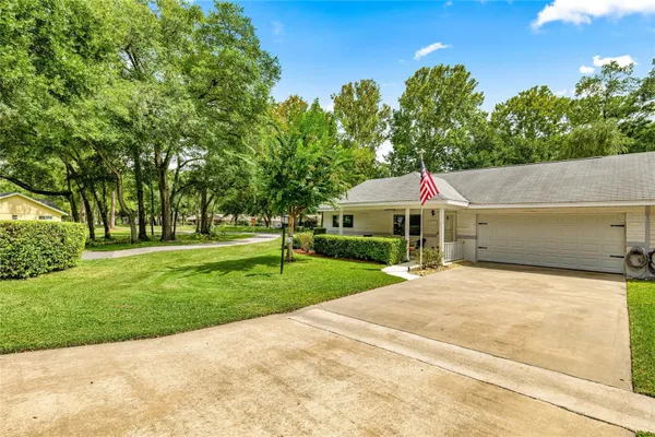 Property Slideshow image 2 of 37 | 8696 sw 88th court rd a, Ocala, FL, 34481