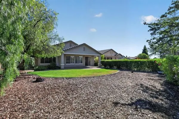 Property Slideshow image 2 of 30 | 247 bloomfield ct, Lincoln, CA, 95648