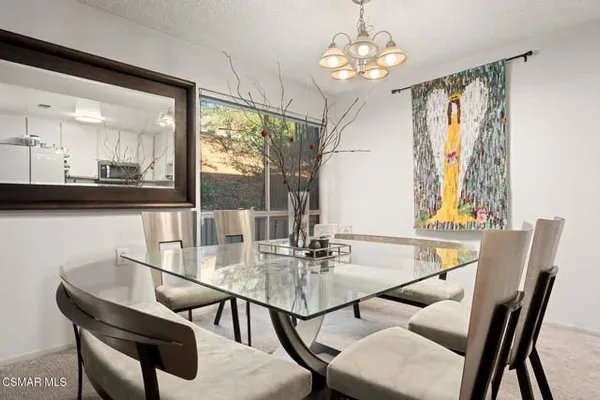 Property Slideshow image 3 of 20 | 327 chestnut hill ct 11, Thousand Oaks, CA, 91360