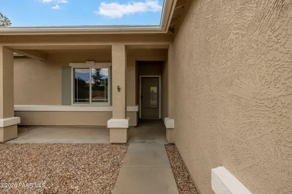 Property Slideshow image 2 of 53 | 7592 e fire fly way, Prescott Valley, AZ, 86315