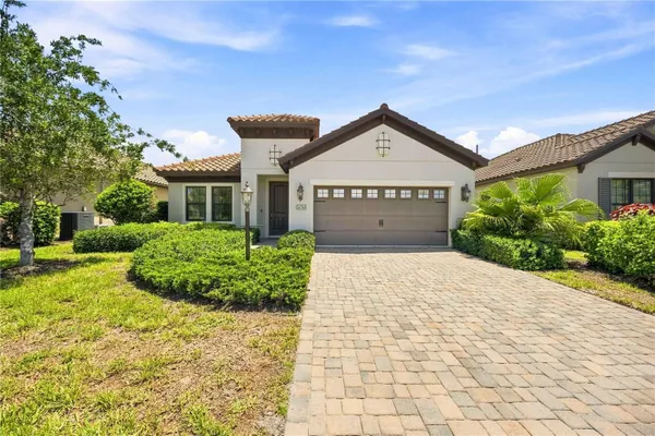 Property Slideshow image 2 of 66 | 26764 weiskopf dr, Englewood, FL, 34223