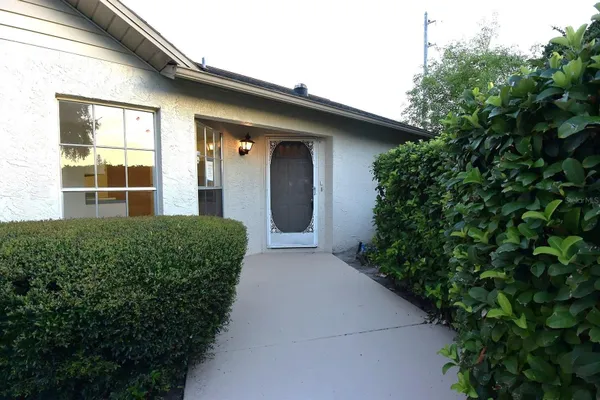Property Slideshow image 3 of 31 | 4707 wallingford ct, New Port Richey, FL, 34655