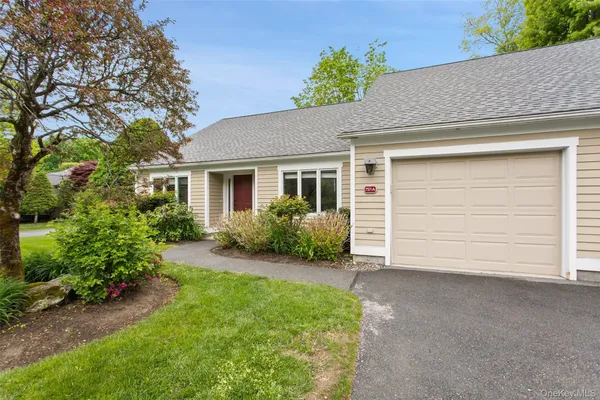 Property Slideshow image 2 of 21 | 757 heritage hls a, Somers, NY, 10589