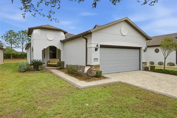 Property Slideshow image 2 of 52 | 7639 sw 94th cir, Ocala, FL, 34481