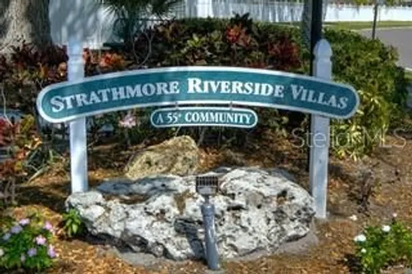 Property Slideshow image 3 of 49 | 2609 riverbluff pkwy # 146, Sarasota, FL, 34231
