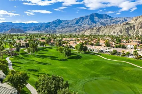 Property Slideshow image 3 of 33 | 55173 shoal crk, La Quinta, CA, 92253