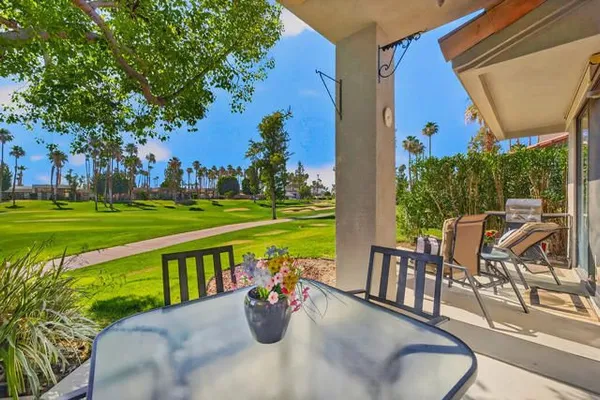 Property Slideshow image 3 of 25 | 55090 shoal crk, La Quinta, CA, 92253