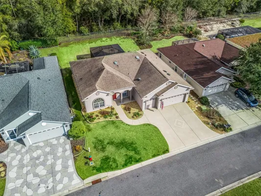 Property Slideshow image 3 of 81 | 17572 se 121st cir, Summerfield, FL, 34491