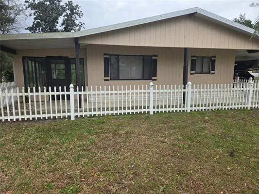 Property Slideshow image 2 of 28 | 10040 sw 98th ave, Ocala, FL, 34481