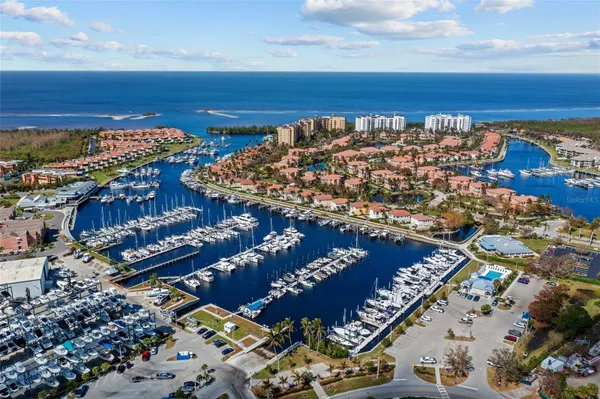 Property Slideshow image 2 of 57 | 3336 sunset key cir d, Punta Gorda, FL, 33955
