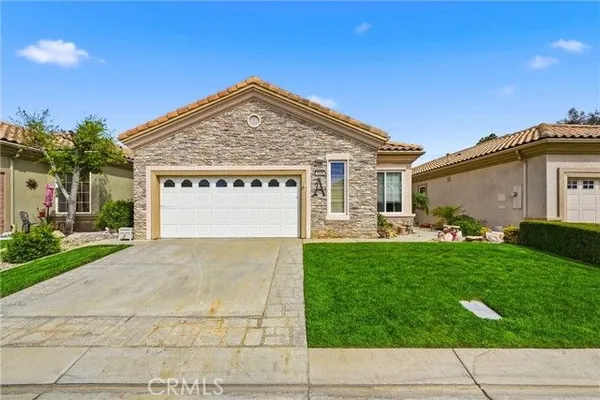 Property Slideshow image 2 of 49 | 4896 rolling hls, Banning, CA, 92220
