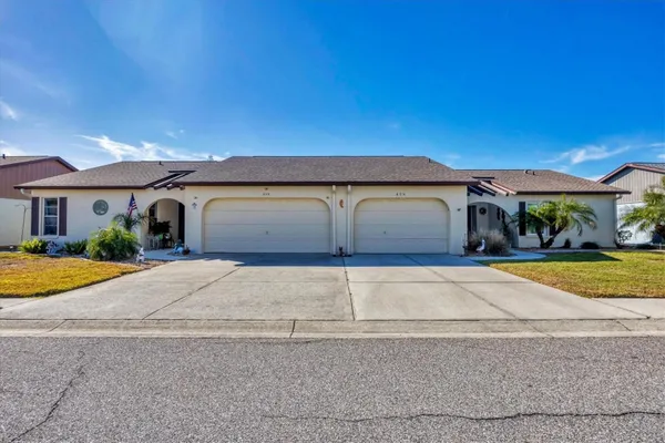 Property Slideshow image 2 of 64 | 603 chestnut ln # 90, Englewood, FL, 34223