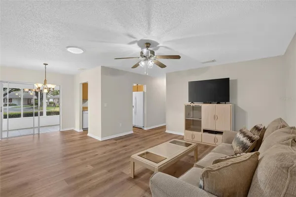 Property Slideshow image 3 of 91 | 2202 horsham pl, Sun City Center, FL, 33573