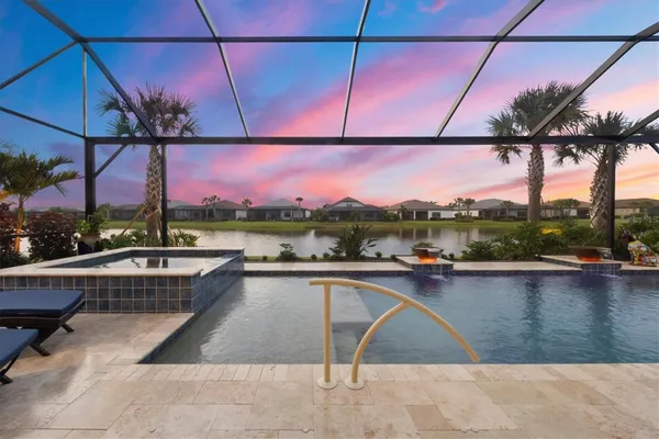 Property Slideshow image 3 of 84 | 7428 summerland cv, Lakewood Ranch, FL, 34202