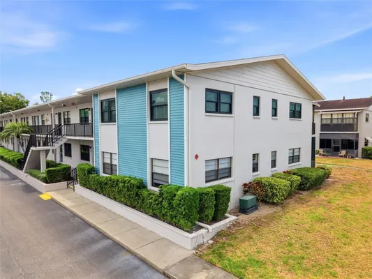 Property Slideshow image 3 of 58 | 5967 terrace park dr 201, St Petersburg, FL, 33709