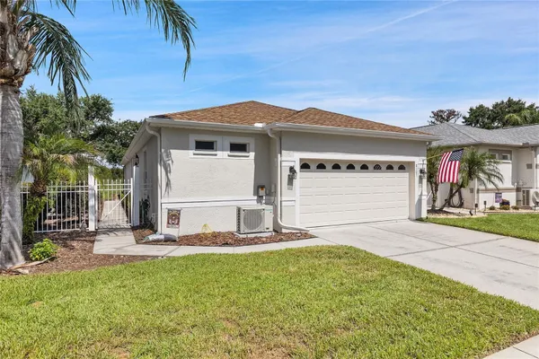 Property Slideshow image 3 of 20 | 8107 ponkan rd, Land O Lakes, FL, 34637