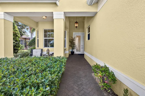 Property Slideshow image 2 of 82 | 5016 stone harbor cir, Wimauma, FL, 33598