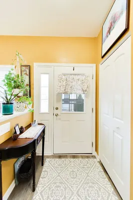 Property Slideshow image 3 of 24 | 927 camden st b, Mchenry, IL, 60050