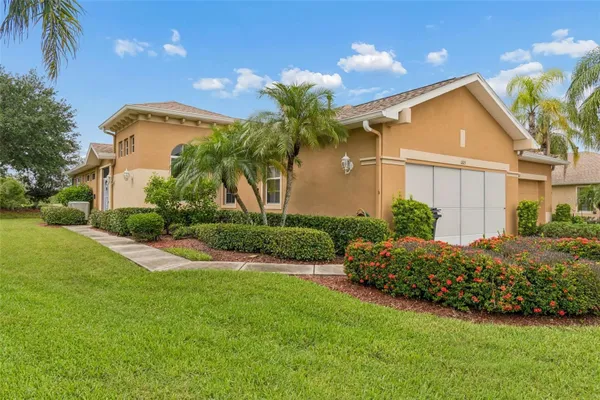 Property Slideshow image 3 of 36 | 1105 jameson greens dr 1105, Sun City Center, FL, 33573