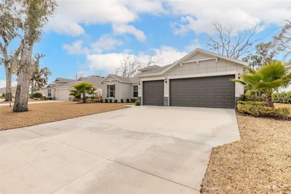 Property Slideshow image 2 of 46 | 3024 adrian dr, Ormond Beach, FL, 32174