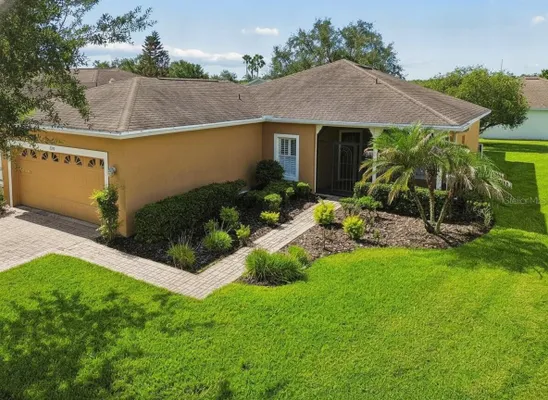 Property Slideshow image 2 of 56 | 230 bay dr, Kissimmee, FL, 34759