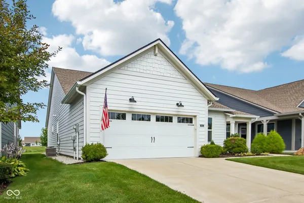 Property Slideshow image 2 of 52 | 19642 mcdonald pl, Westfield, IN, 46074