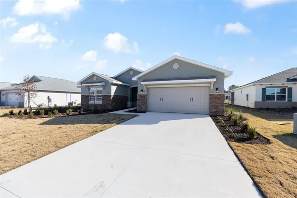 Property Slideshow image 2 of 48 | 9929 sw 106th cir, Ocala, FL, 34481