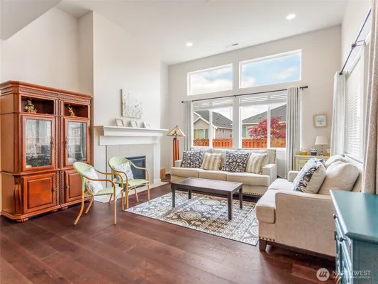 Property Slideshow image 3 of 23 | 3311 colville st, Lacey, WA, 98513