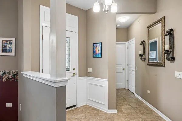 Property Slideshow image 2 of 25 | 13972 redmond dr, Huntley, IL, 60142
