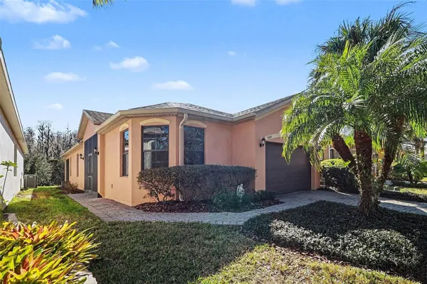 Property Slideshow image 2 of 28 | 640 grand canal dr, Kissimmee, FL, 34759