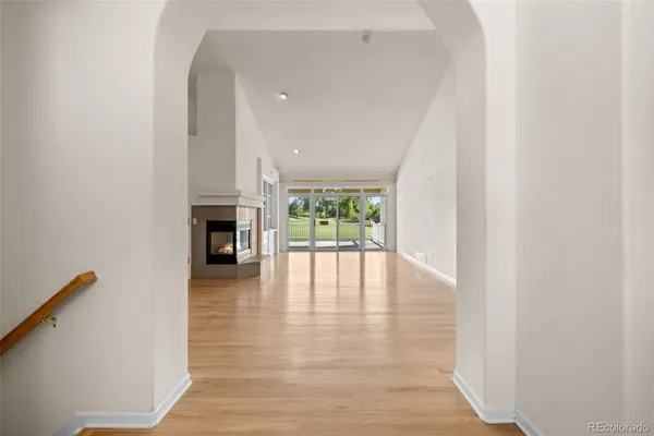 Property Slideshow image 3 of 48 | 15 tamerlain ct, Littleton, CO, 80130