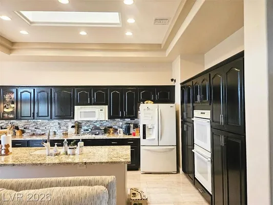 Property Slideshow image 3 of 32 | 10021 villa ridge dr, Las Vegas, NV, 89134