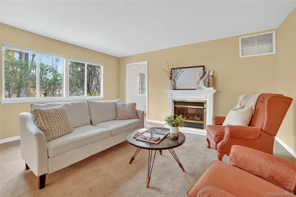 Property Slideshow image 3 of 20 | 170 long hill dr a, Yorktown Heights, NY, 10598