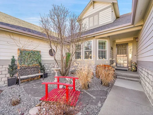 Property Slideshow image 3 of 37 | 22022 e canyon pl, Aurora, CO, 80016