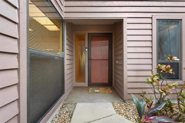 Property Slideshow image 2 of 52 | 3920 wilshire ct 80, Sarasota, FL, 34238