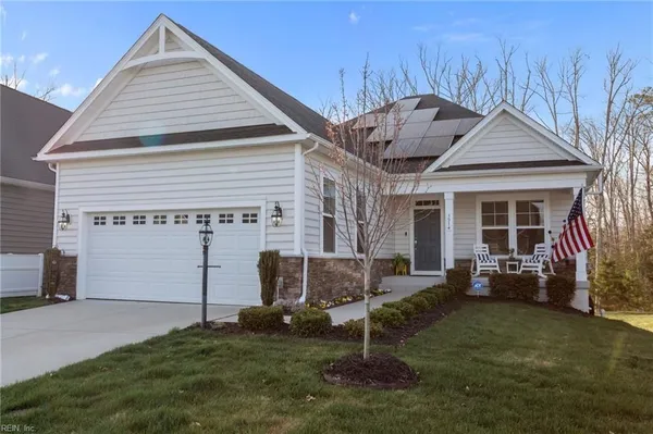 Property Slideshow image 2 of 39 | 3914 isaac cir, Williamsburg, VA, 23188