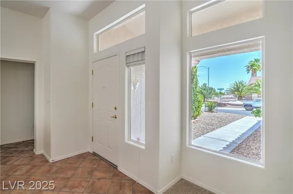 Property Slideshow image 2 of 34 | 2413 rockford st, Las Vegas, NV, 89134
