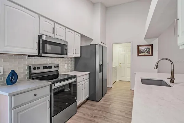 Property Slideshow image 3 of 48 | 1142 sweet jasmine dr, Trinity, FL, 34655